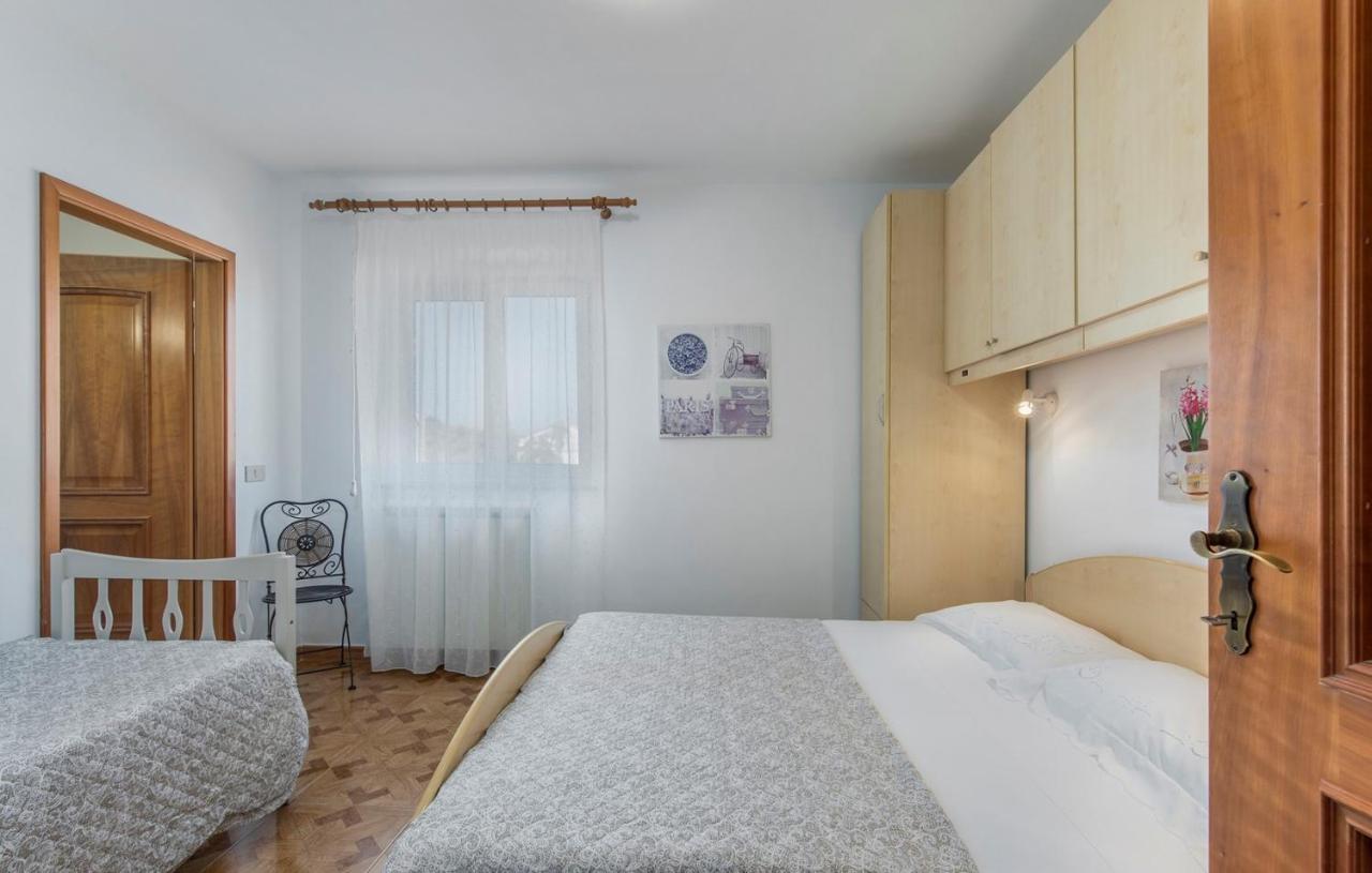 Apartment Complex Orzan Lovrecica Экстерьер фото